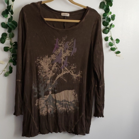 One World Live and Let Live Top - Picture 3 of 8